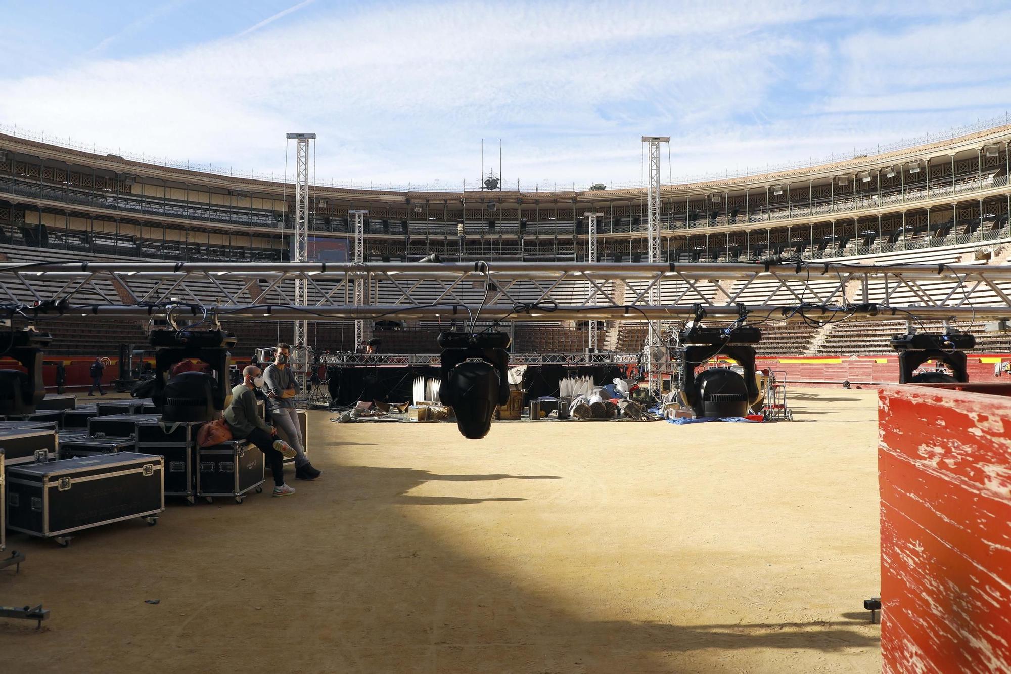 Así se prepara la plaza de toros de València para la Cabalgata de Reyes