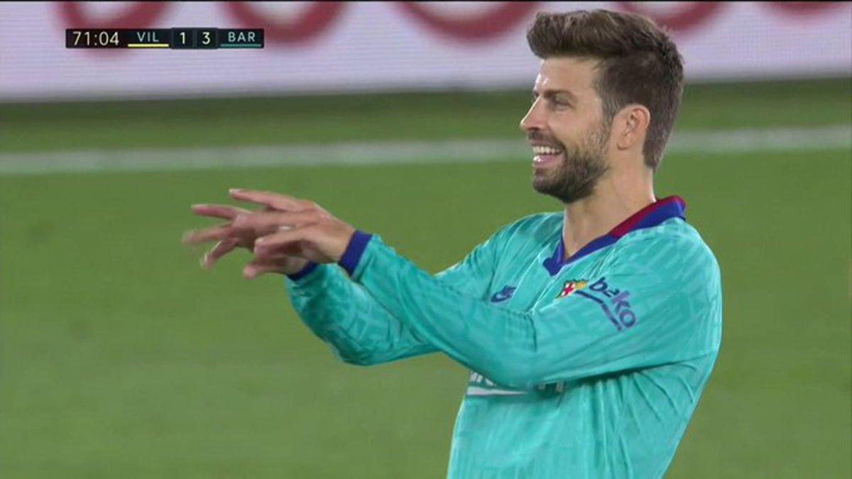 Piqué, con su gesto dirigido al VAR