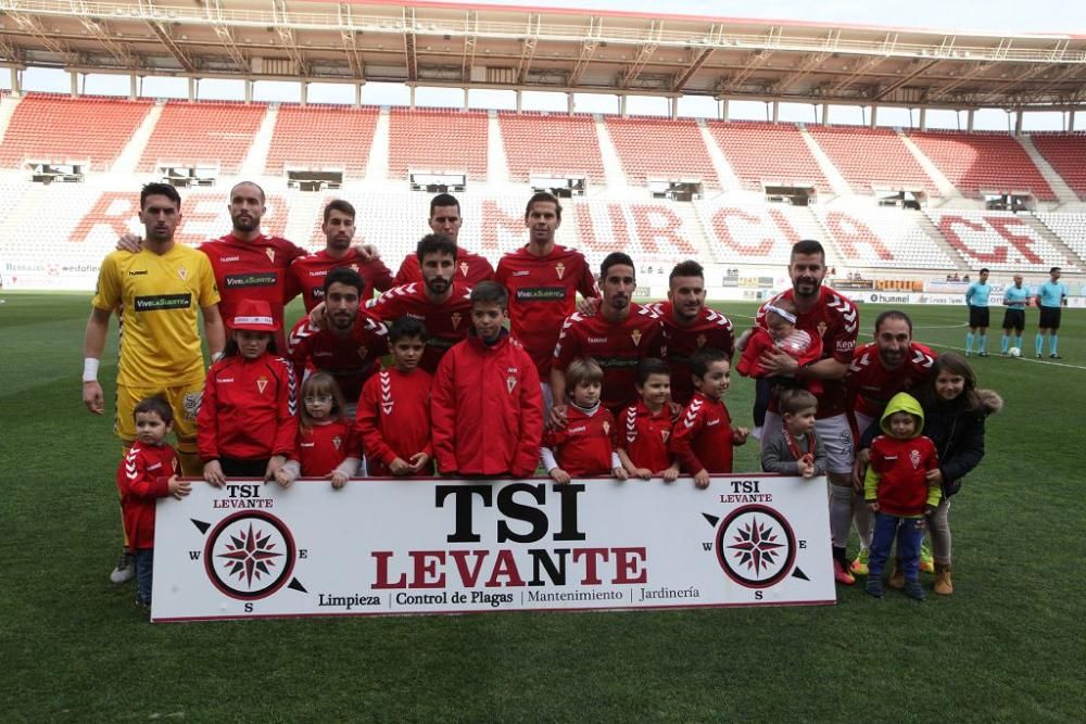 Partido entre el Real Murcia y el Linense