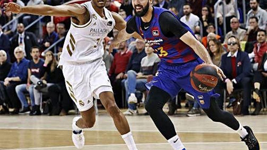 Mirotic lidera la victòria blaugrana en el clàssic