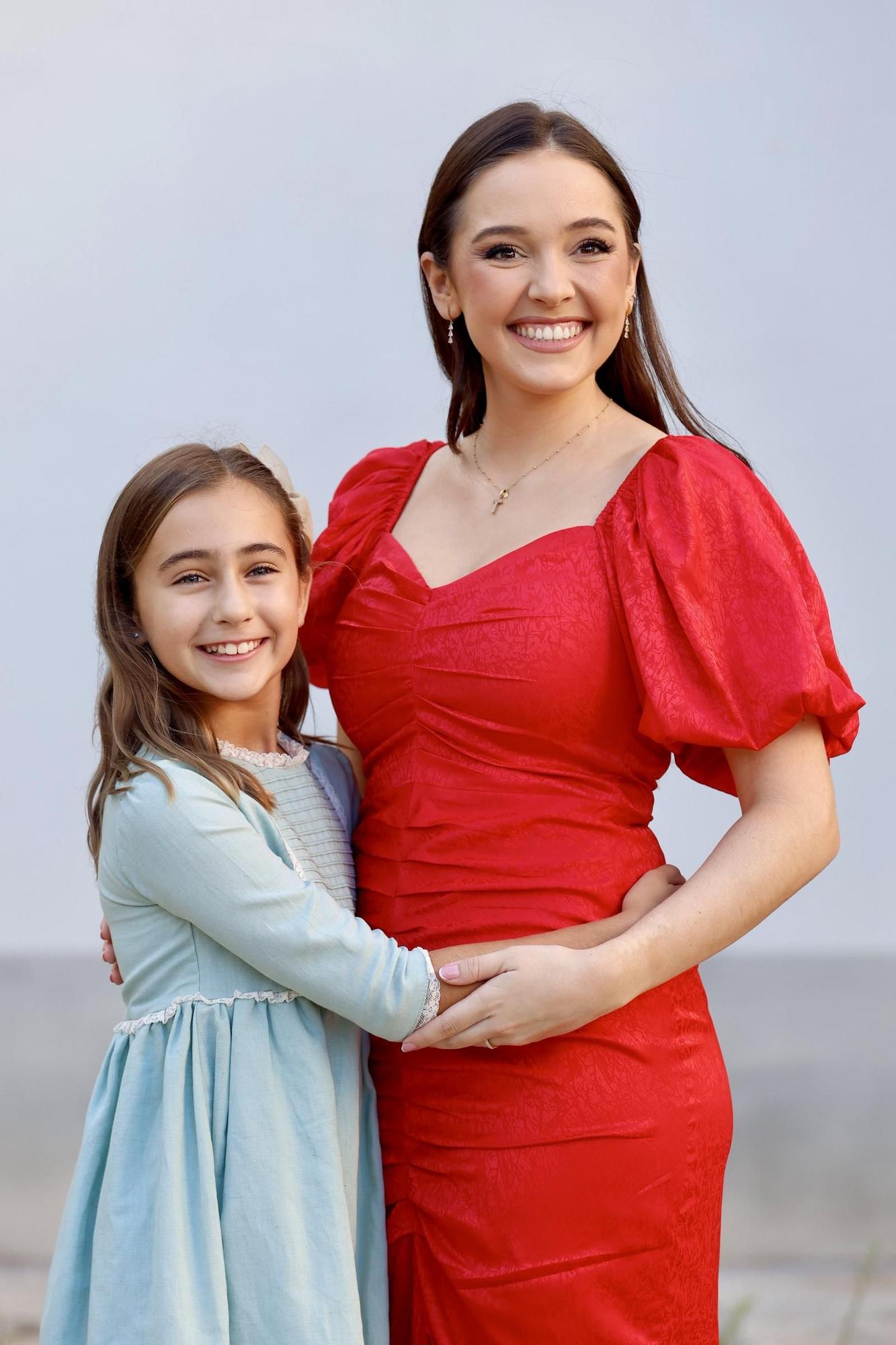 Puesta de largo de las candidatas a Falleras Mayores 2026