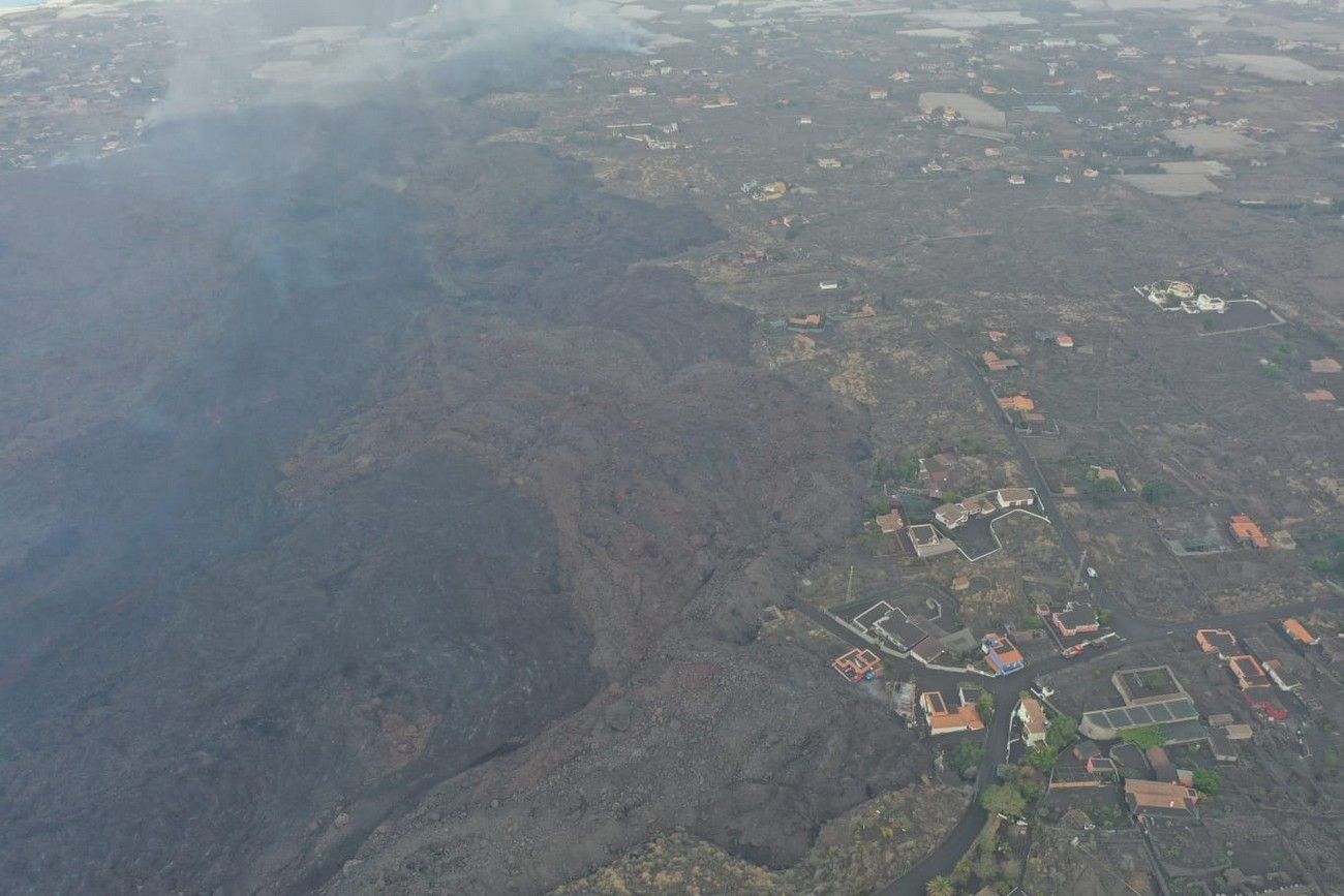 El avance de la lava del volcán de La Palma, a vista de pájaro en el décimo día de erupción