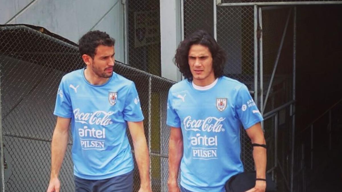 Stuani i Cavani, durant una concentració amb l'Uruguai