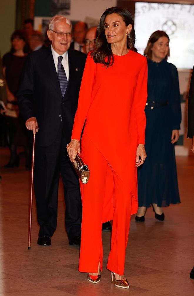 La reina Letizia con un conjunto de Zara