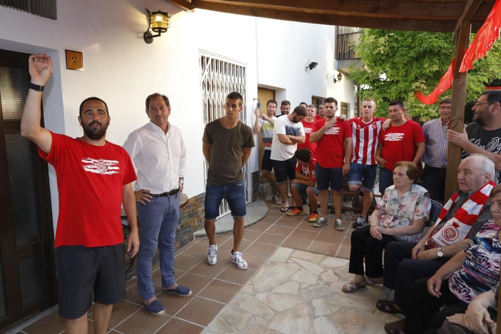 Les penyes Pere Pons i Pablo Machine celebren a Sant Joan de Mollet la gran temporada del Girona FC