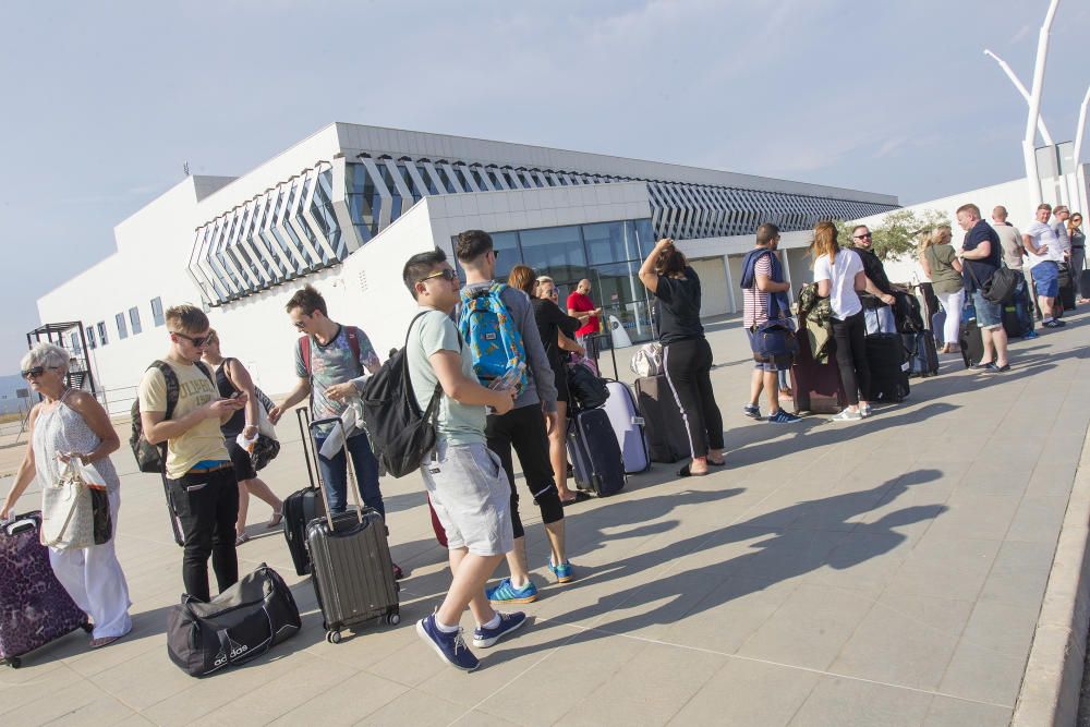 "Fibers" en el aeropuerto de Castelló