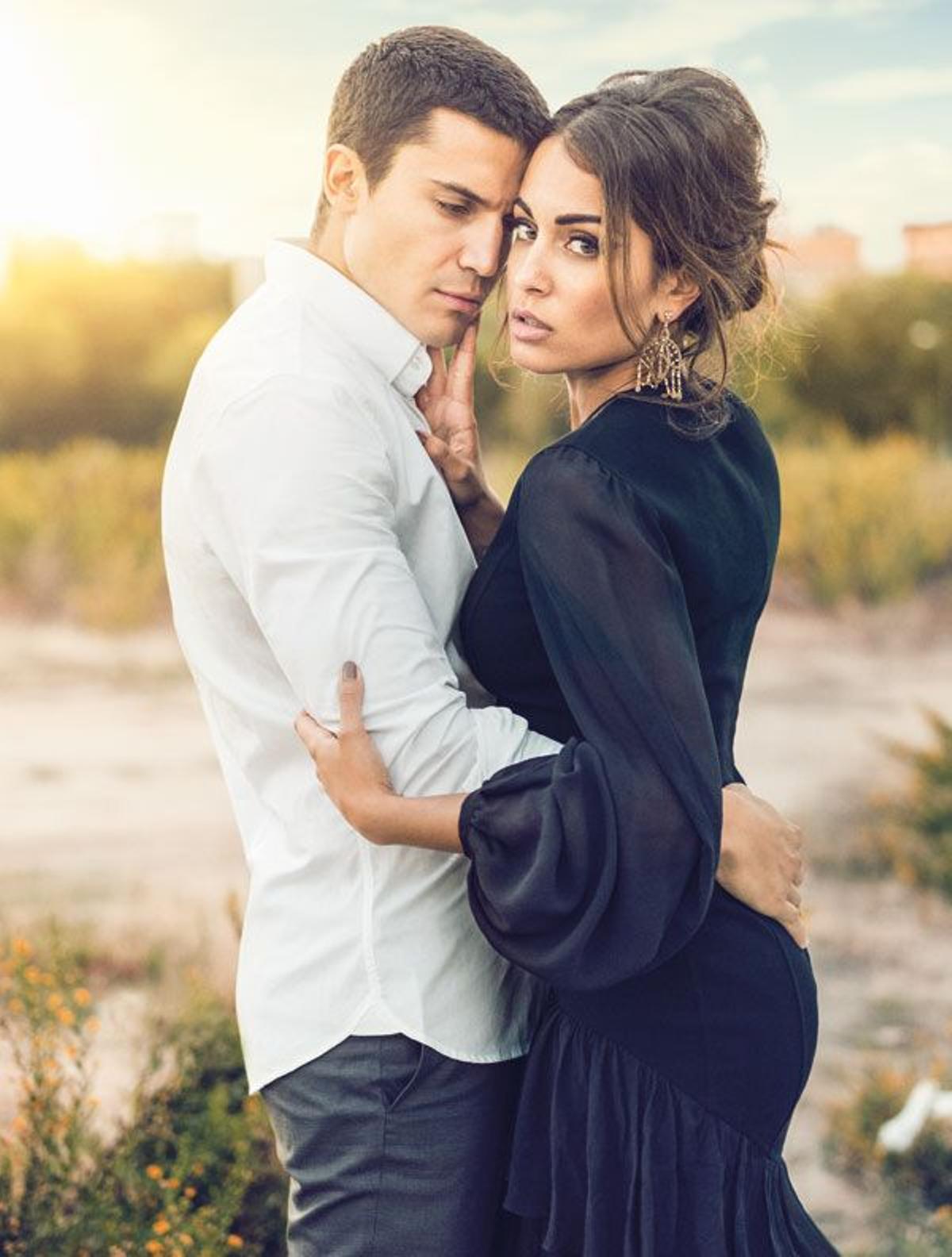 Hiba Abouk &amp; Álex González