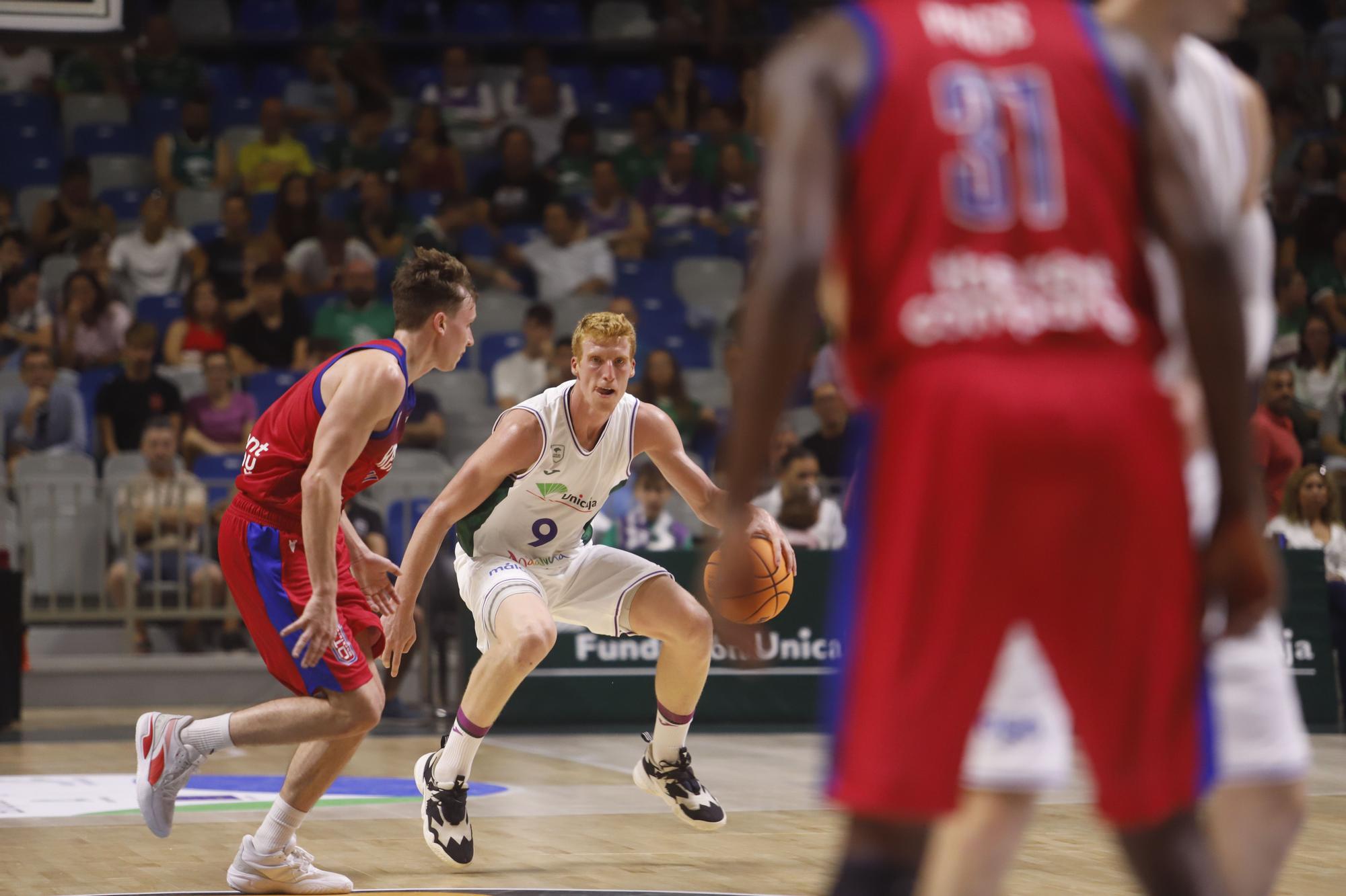 Unicaja - Den Bosch, semifinal de la fase previa de la BCL, en imágenes