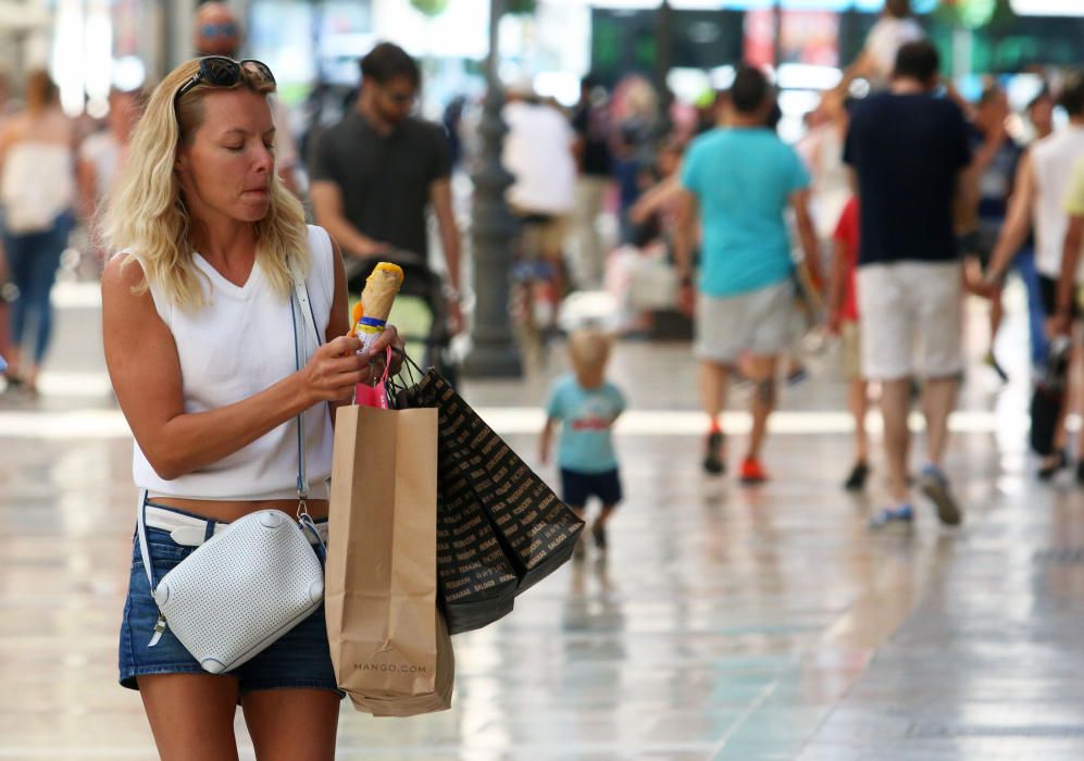 Domingo de rebajas en Málaga