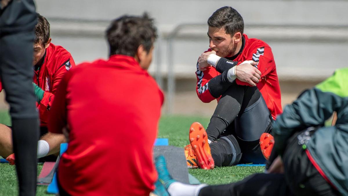 El portero del CD Toledo, Pablo Alcolea, que atendió a Lassad Nouioui, en el entrenamiento del equipo