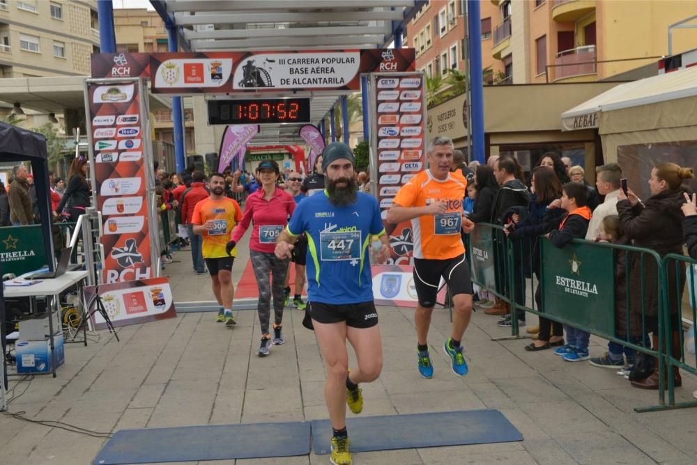 Alcantarilla se lanza a la calle con la Carrera Base Aérea