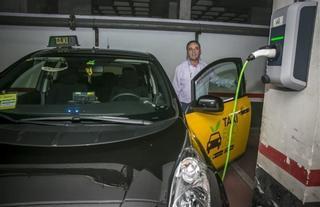 El vehículo eléctrico avanza a pedales