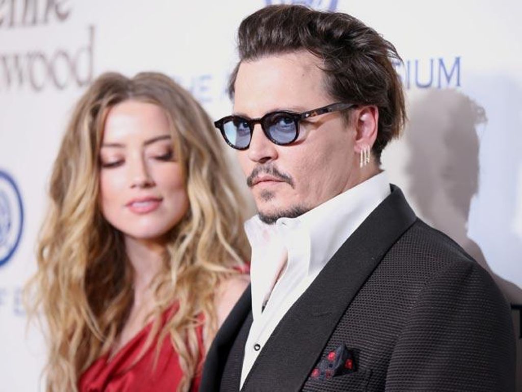 Salen a la luz episodios violentos que comprometen a Johnny Depp