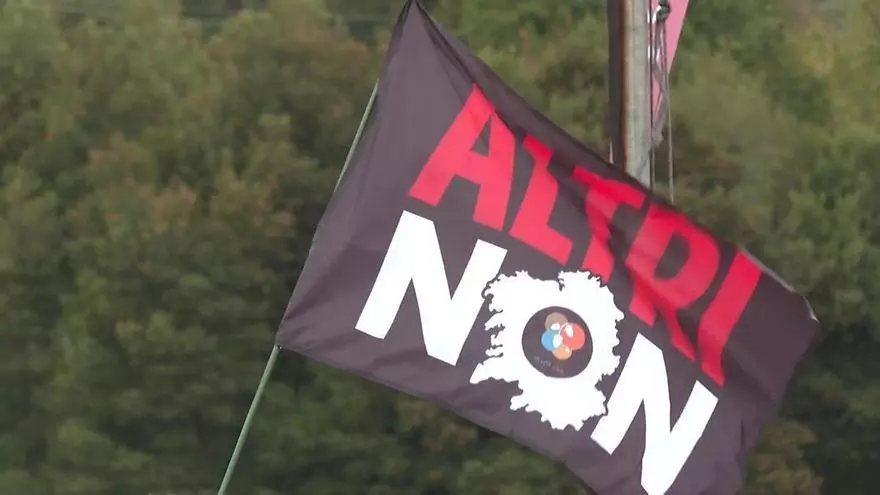 La lucha popular contra la celulosa de Altri gana y celebra su victoria