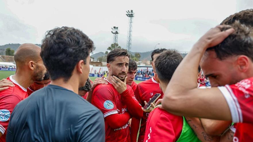 El futuro de la Deportiva Minera, en el aire