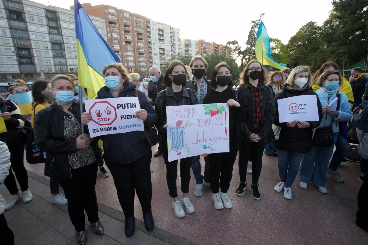 Concentración de ucranianos en Murcia para defender la paz en su país