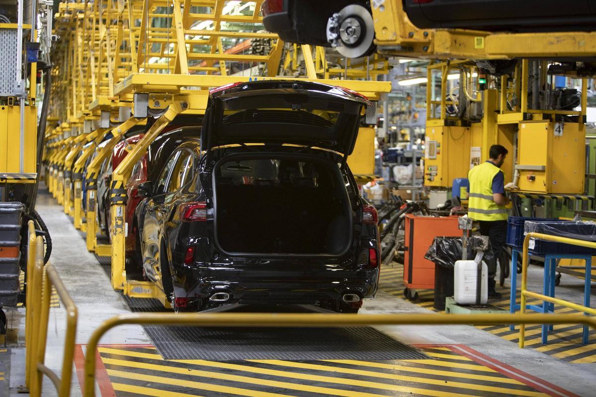 Cadena de producción de la factoría de Ford en Almussafes.