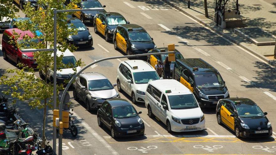 La Generalitat reclama a Foment un traspàs de les competències de les VTC «amb garanties i recursos»