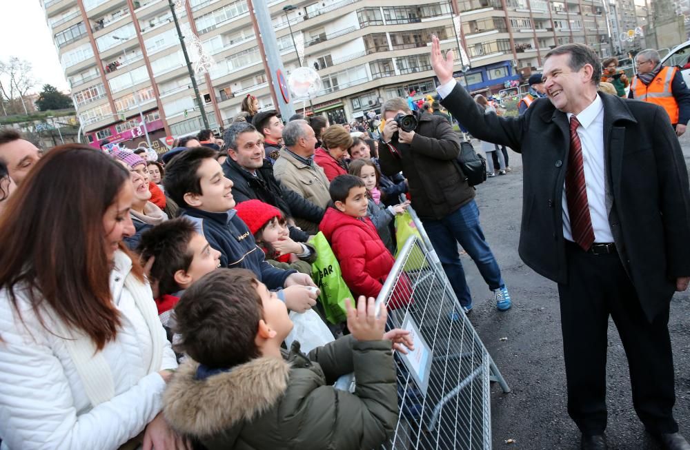 Las imágenes de la Cabalgata de Reyes de Vigo 2019