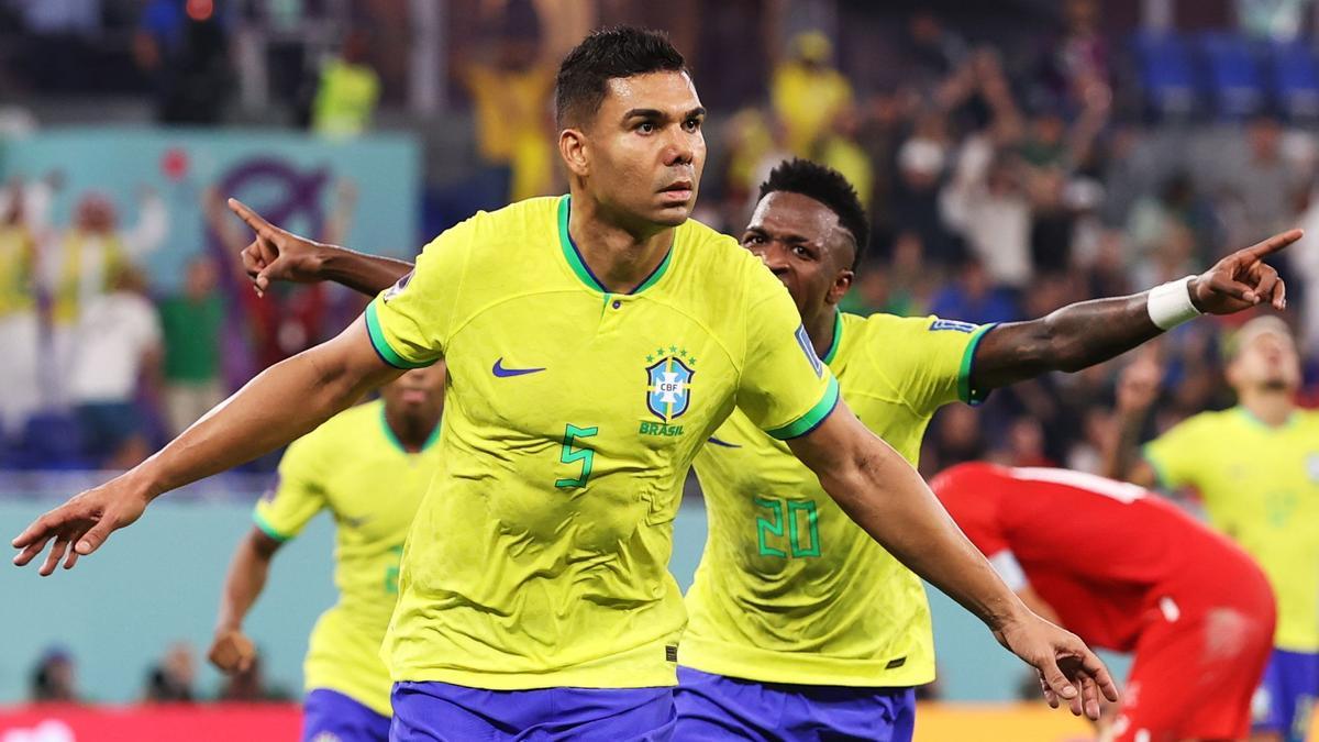  Casemiro celebrando su gol ante Suiza