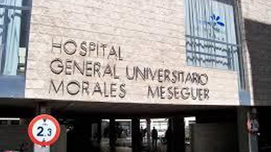 El Servicio de Radiología del Morales recibe un premio por su formación de residentes