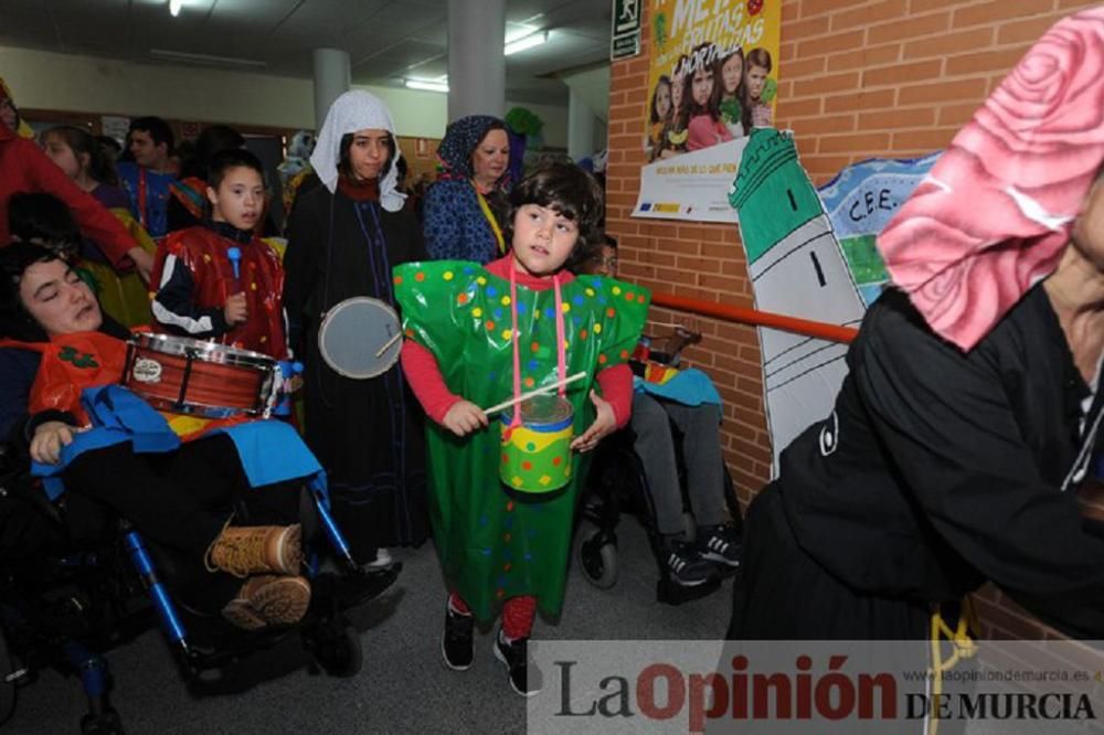 Los tambores de Moratalla llegan al colegio Primitiva López