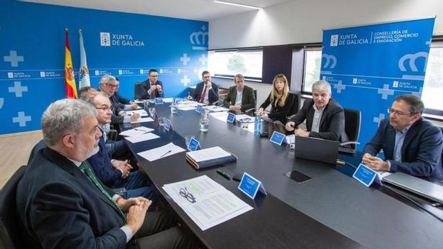 Reunión de trabajo dentro del diálogo social celebrada en Santiago. | Cedida