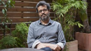 Entrevista al escritor Juan Trejo en la cafetería Laie de Barcelona