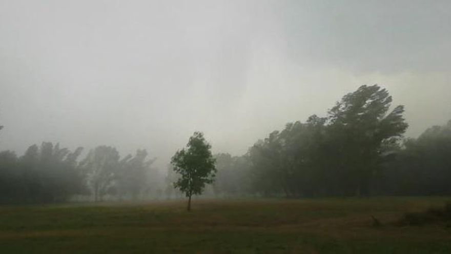 Tormenta en el área recreativa de Tintores en Verín. 14 julio 2022