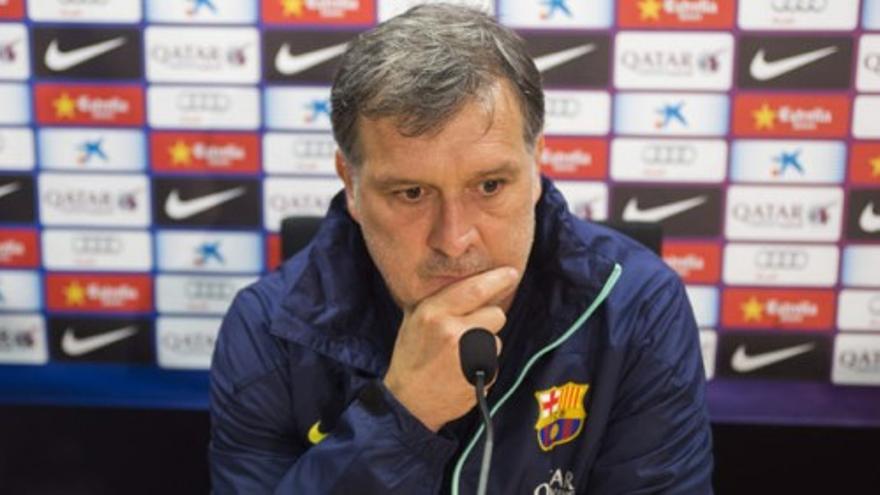 Tata Martino: &quot;Nunca he vivido un periodismo de tener puesta una camiseta&quot;