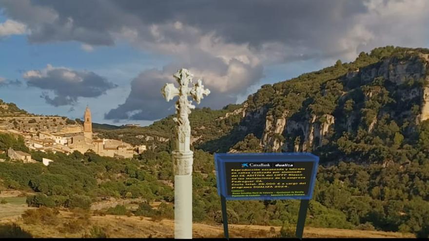 El reto de reinventar una cruz del siglo XV 600 años después