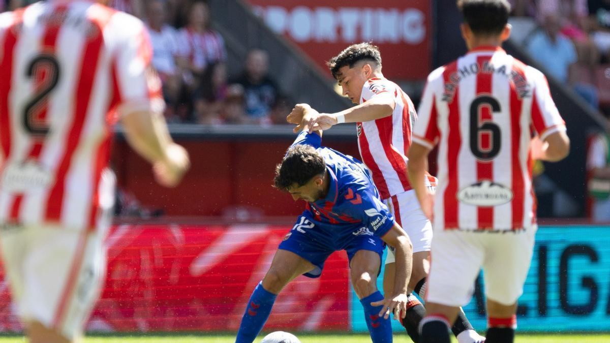 Crónica del Sporting-Eldense: El 'efecto Messi' trae la primera victoria