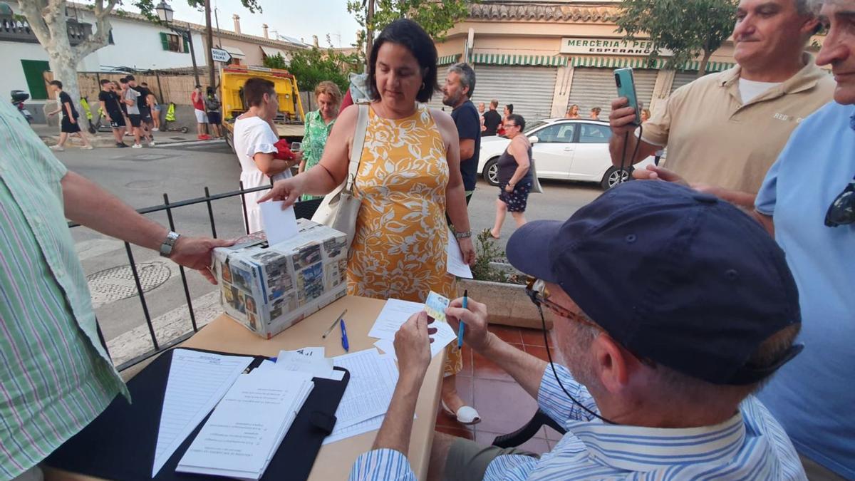 Ni un solo voto a favor del crecimiento urbanístico en el referéndum de Son Sardina