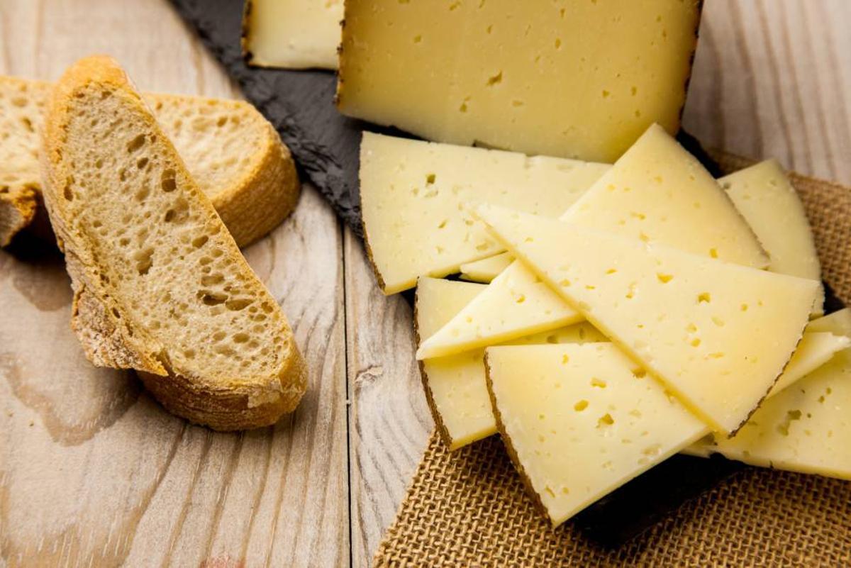 Queso curado.