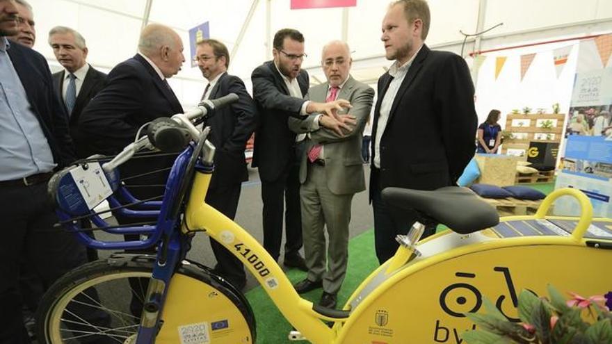 Inauguración Salón del Motor en Infecar