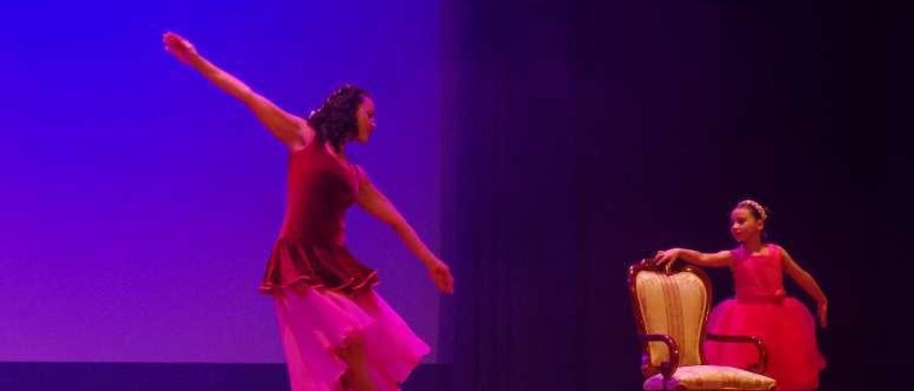 La danza lírica contemporánea hecha espectáculo en Salesianos - Faro de Vigo