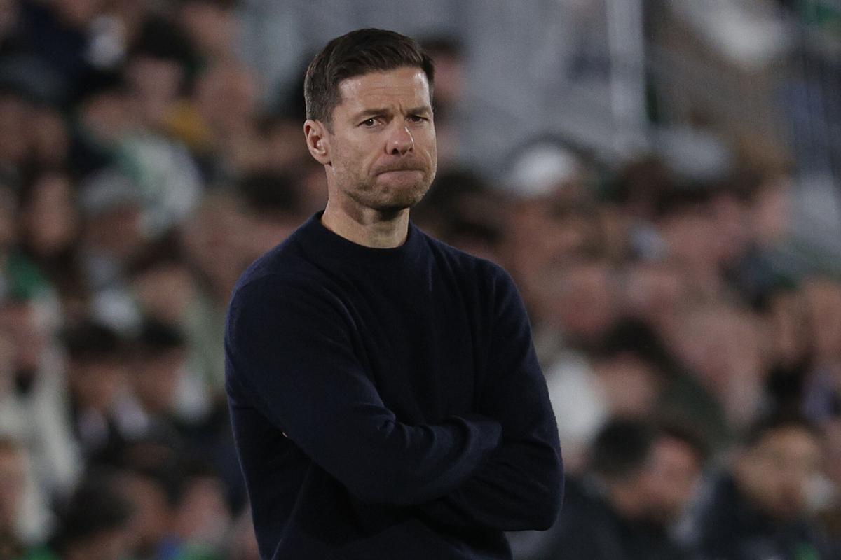 Xabi Alonso en un momento del Elche-Real Madrid de LaLiga 2025/26
