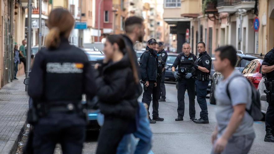 FOTOS | Violento altercado en la plaza de las Columnas de Palma