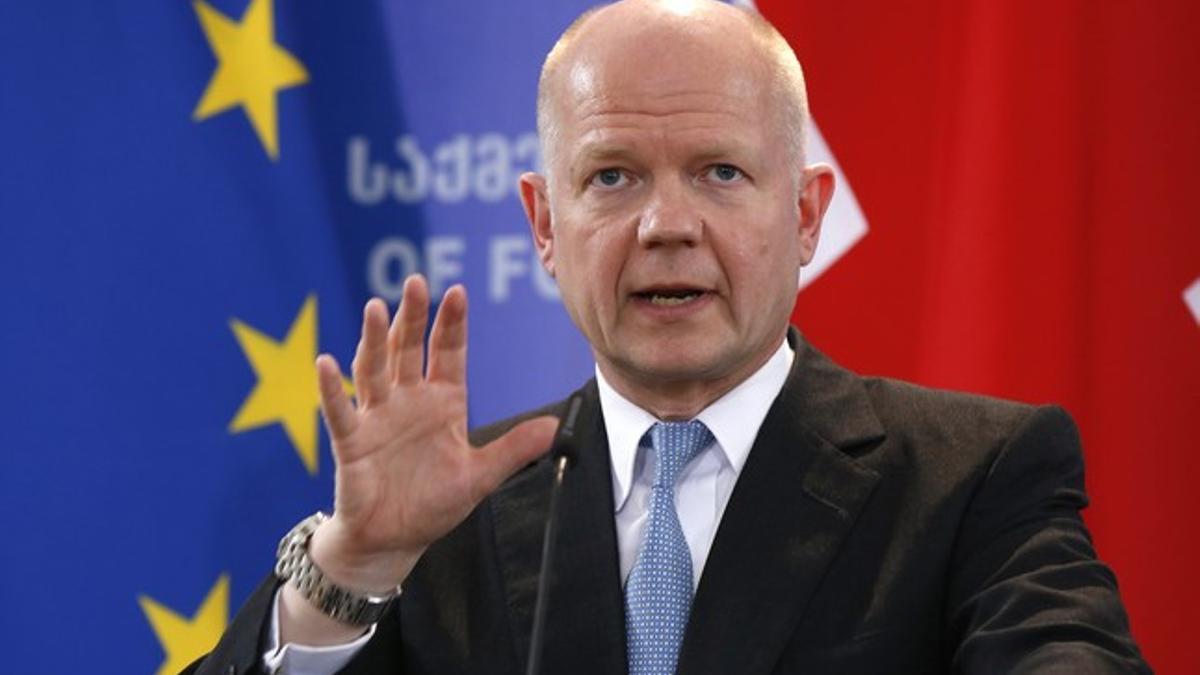 William Hague, durante una rueda de prensa en Tbilisi (Georgia), el pasado mayo.