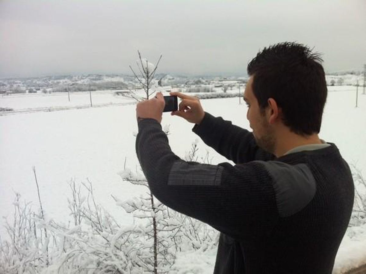 Un camp nevat a Malla. FOTO: Josep Garcia.