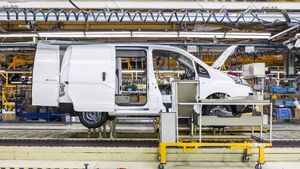 fabrica-nissan-bcn-1