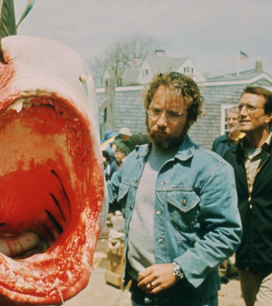 Bañarse en el mar y no pensar en él pasó a ser imposible: &#039;Tiburón&#039;, el primer gran éxito de Spielberg, cumple 50