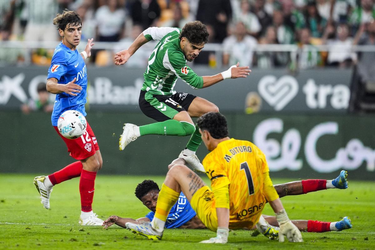 Abde Ezzalzouli of Real Betis in action during the Spanish league, LaLiga EA Sports, football match played between Real Betis and Elche CF at La Cartuja stadium on May 12, 2026, in Sevilla, Spain. AFP7 12/05/2026 ONLY FOR USE IN SPAIN