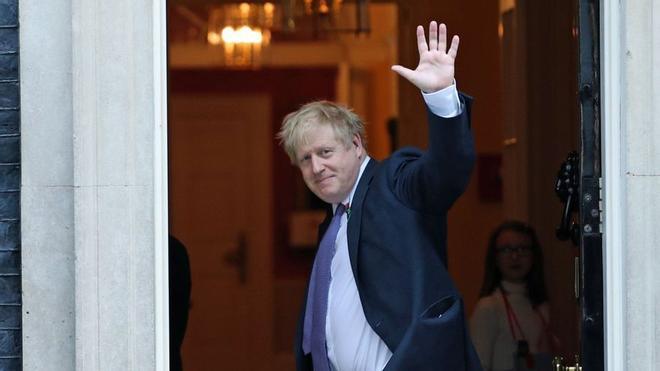 La carrera política de Boris Johnson, en imágenes