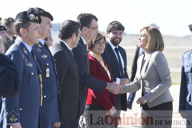 Homenaje al primer salto paracaidista militar en la Base Aérea de Alcantarilla