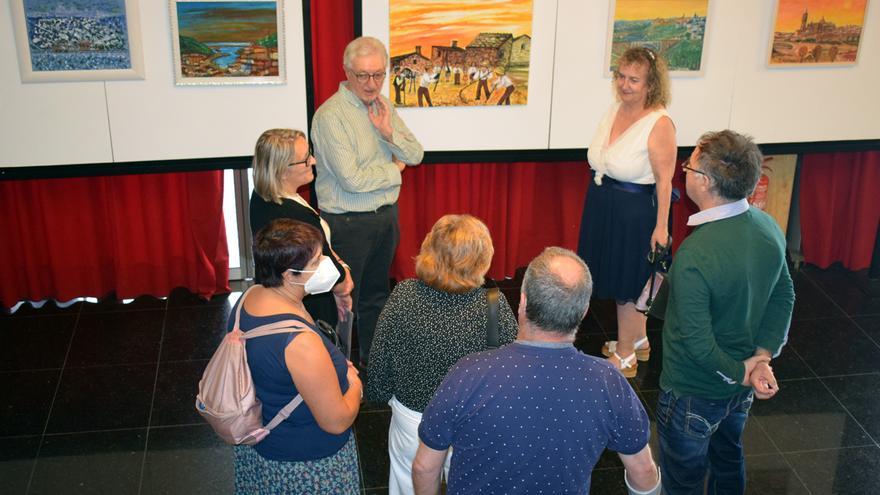 La inauguración de la muestra &quot;O Camiño das estrelas&quot;.