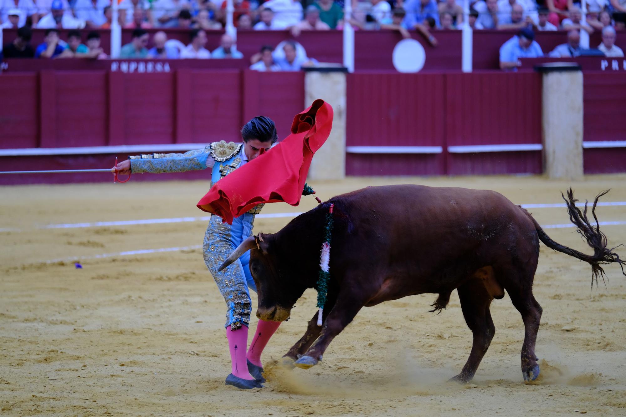 Toros en la Feria I Octava corrida de abono en la Malagueta:  2ª Semifinal de las Escuelas Taurinas