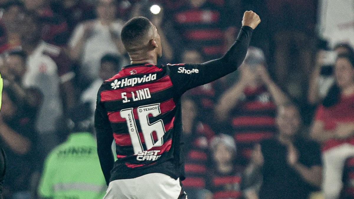Samu Lino, con el Flamengo