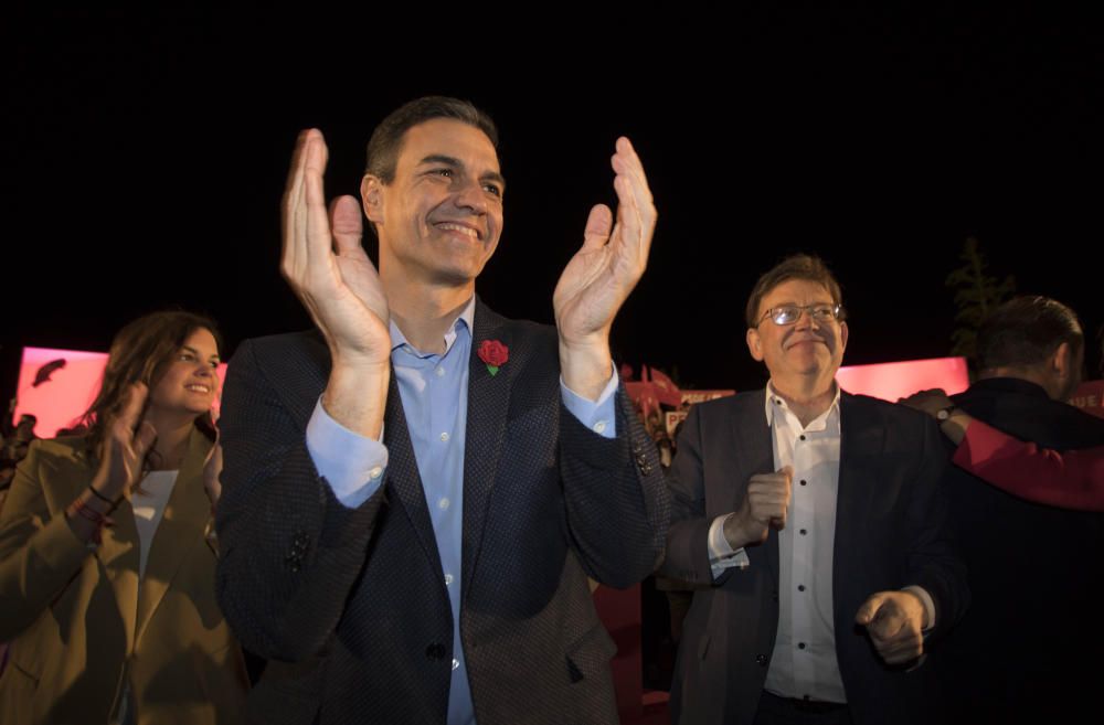 Cierre de campaña de Pedro Sánchez junto a Ximo Puig en Valéncia