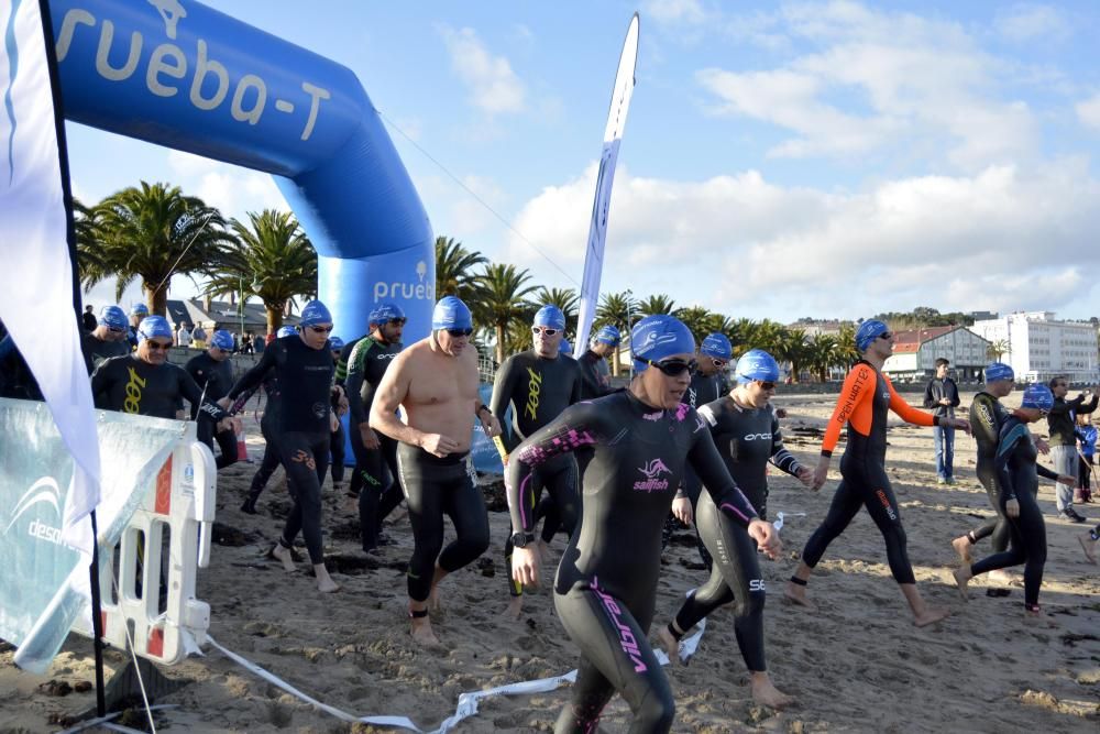 Travesía de los Inocentes en la playa de Santa Cristina